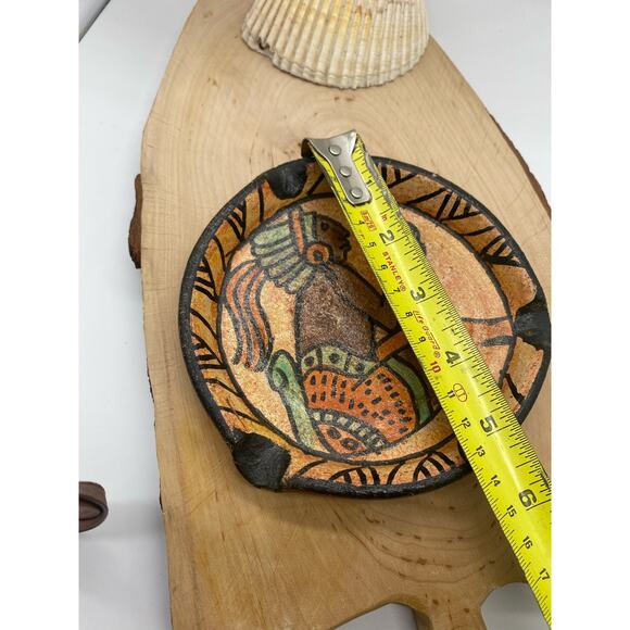 Handpainted‎ Native inspired pottery ashtray - Picture 4 of 6
